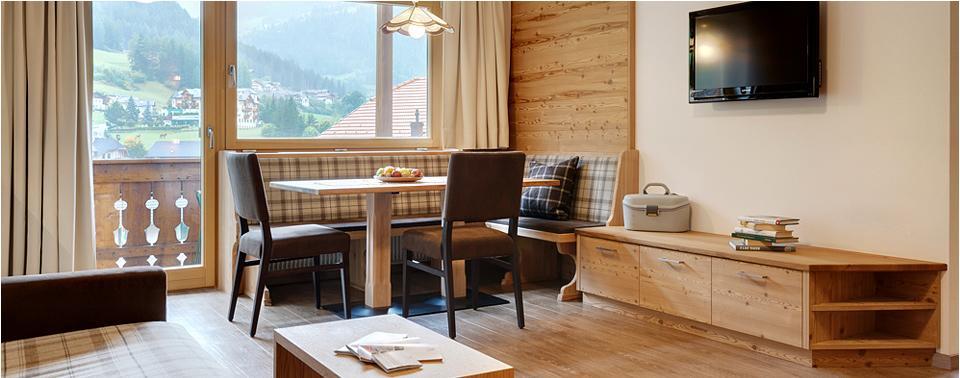 Garni Salegg Aparthotel Ortisei Eksteriør bilde